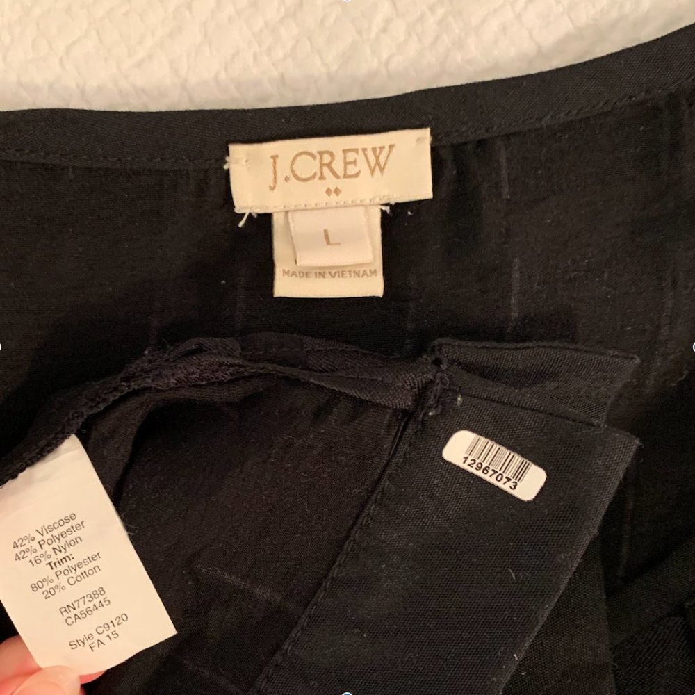 JCrew Textured Keyhole Top - Picture 3 of 3